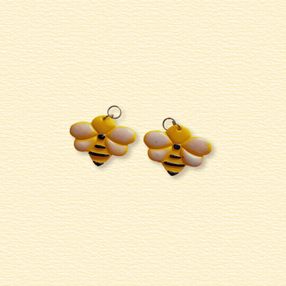 Charm QUEEN BEE