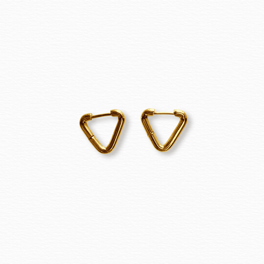 Arete triangular dorado